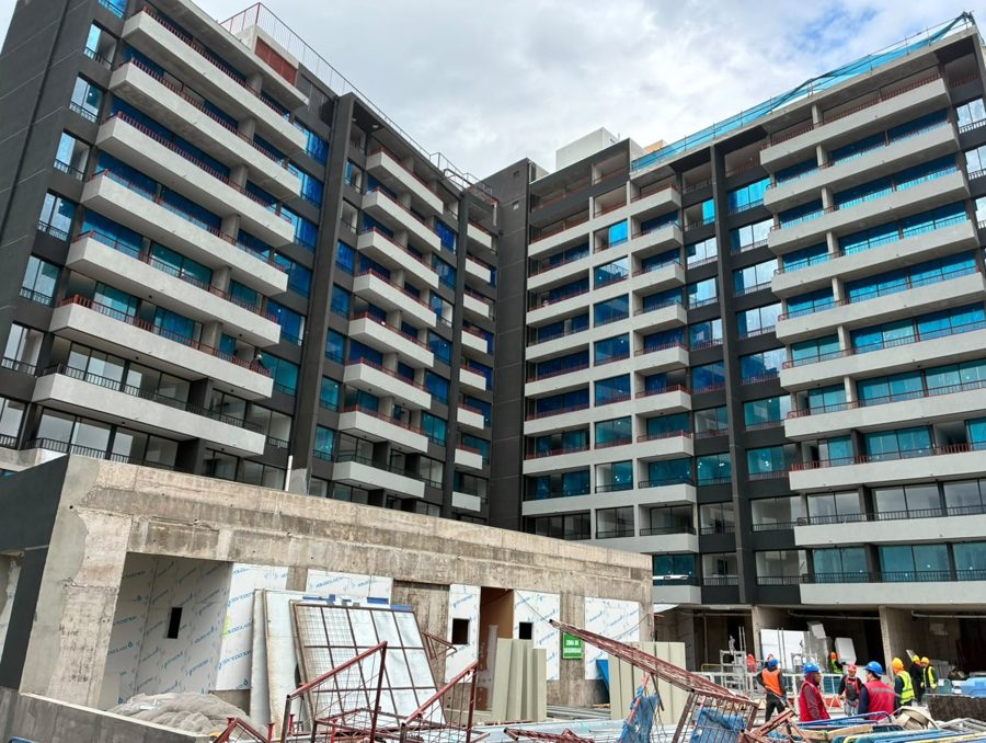 Fachada interior del Edificio Carrera al cierre de septiembre 2026